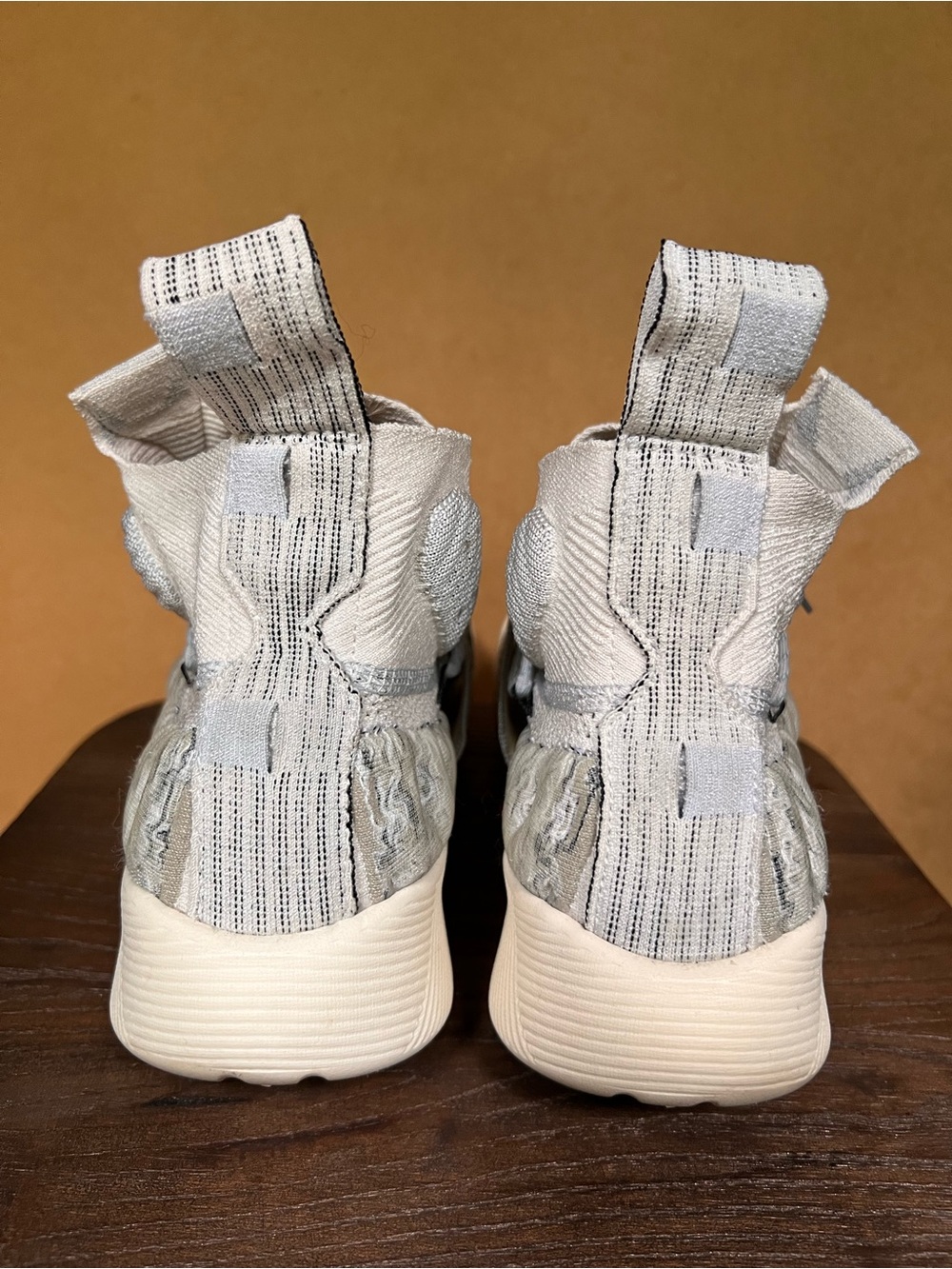 NIKE ISPA Sense Flyknit 9.5 / EU 43 - Picture 5 of 8